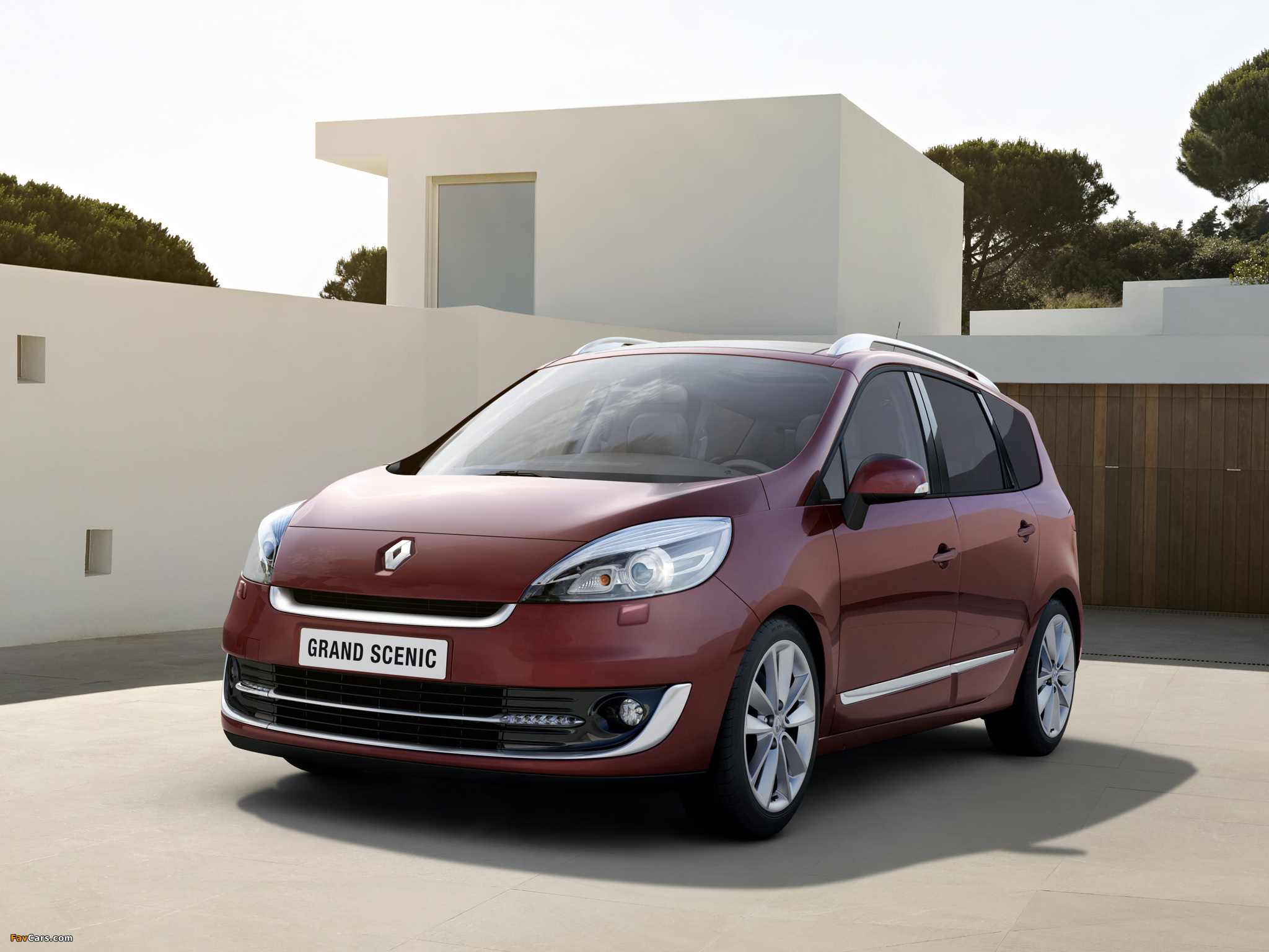 Images of Renault Grand Scenic 2012–13 (2048 x 1536)