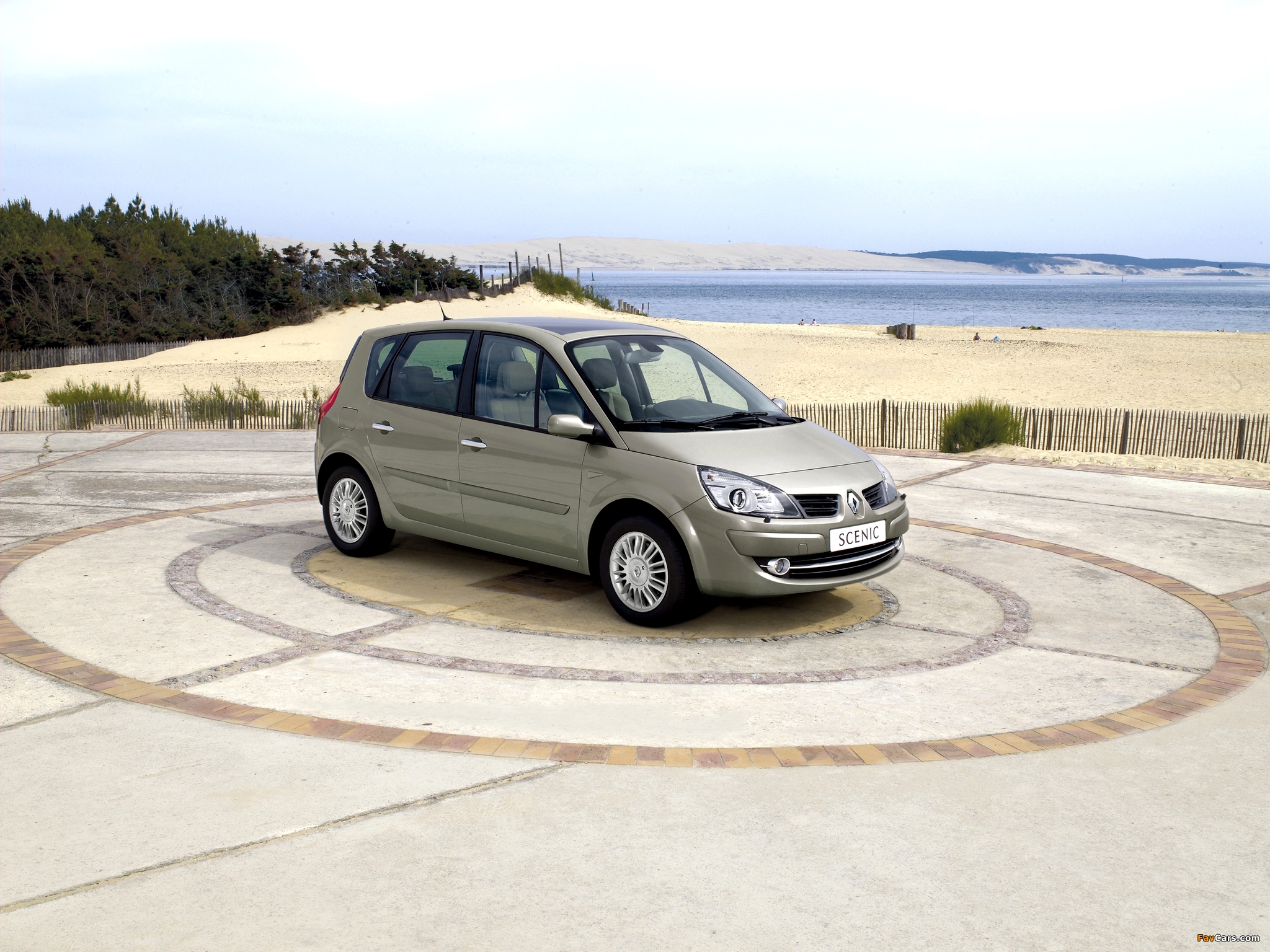 Photos of Renault Scenic 2006–09 (2048 x 1536)