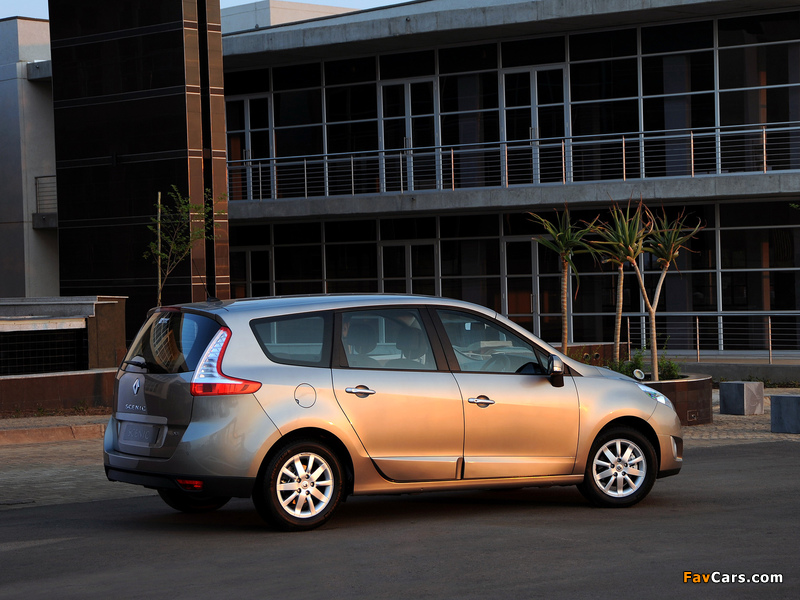 Photos of Renault Grand Scenic ZA-spec 2009–12 (800 x 600)