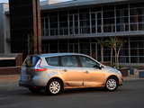 Photos of Renault Grand Scenic ZA-spec 2009–12