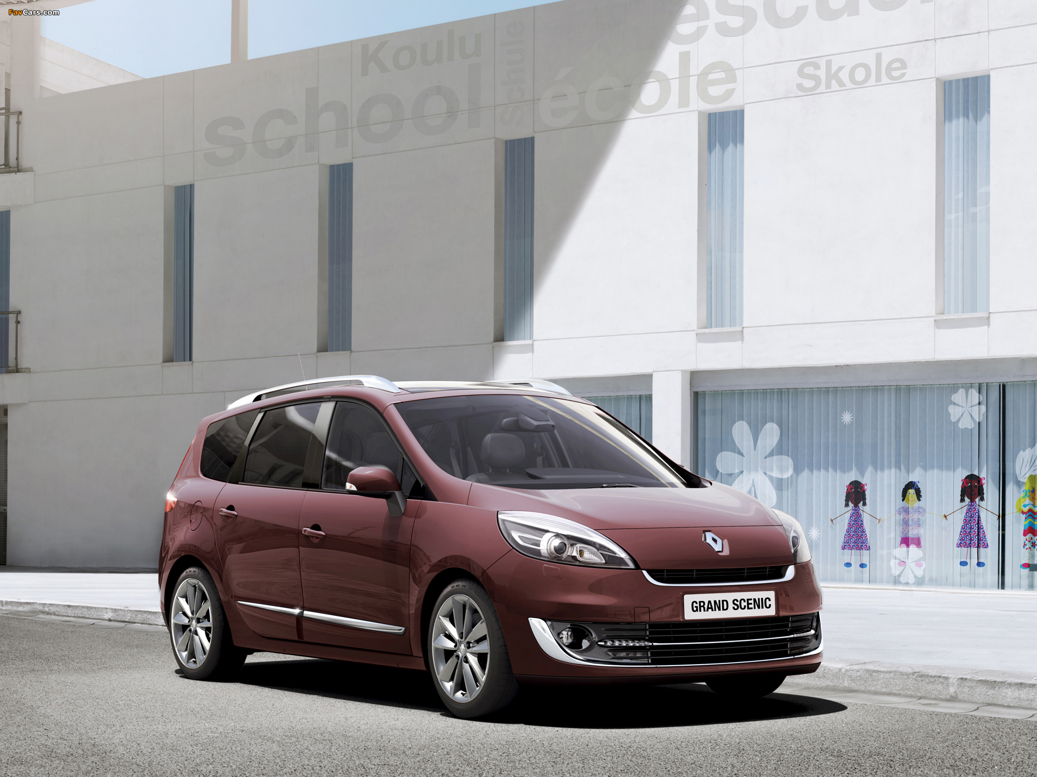 Pictures of Renault Grand Scenic 2012–13 (2048 x 1536)