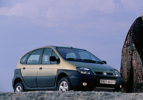 Renault Scenic RX4 2000–02 pictures