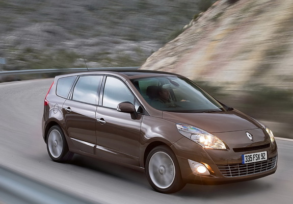 Renault Grand Scenic 2009–12 pictures