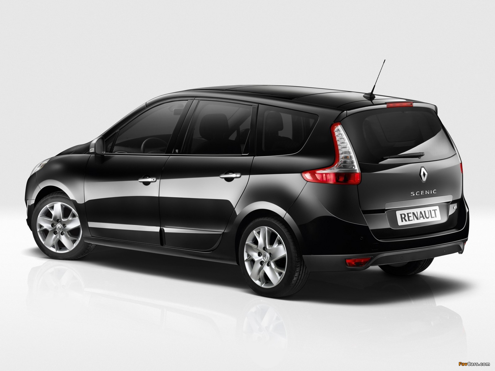 Renault Grand Scenic Turns 15 2011 wallpapers (1600 x 1200)