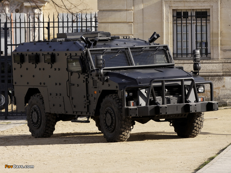 Images of Renault Sherpa Light APC Police 2011 (800 x 600)