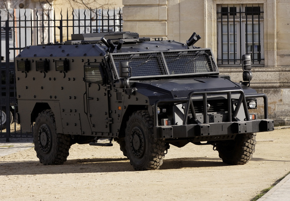 Images of Renault Sherpa Light APC Police 2011