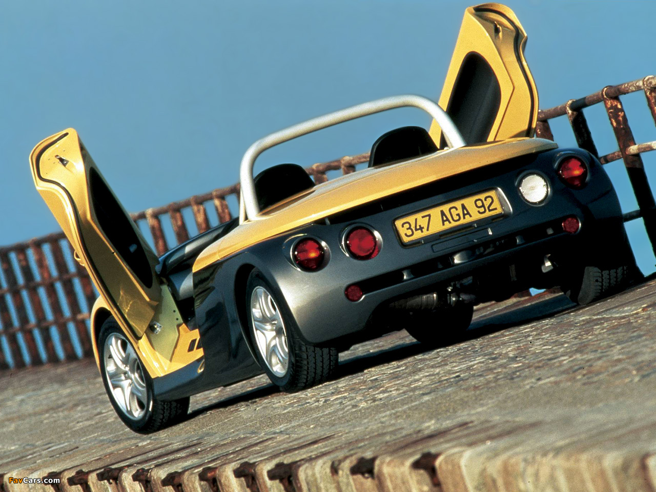 Renault Sport Spider 1995–97 wallpapers (1280 x 960)