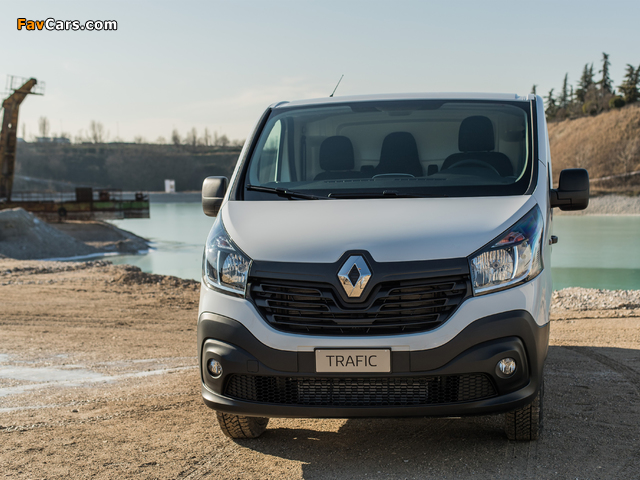 Images of Renault Trafic Van X-Track 2016 (640 x 480)