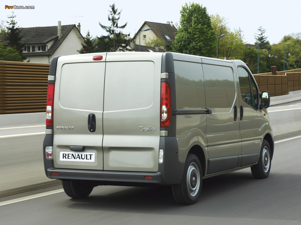 Pictures of Renault Trafic Van 2006–10 (1024 x 768)