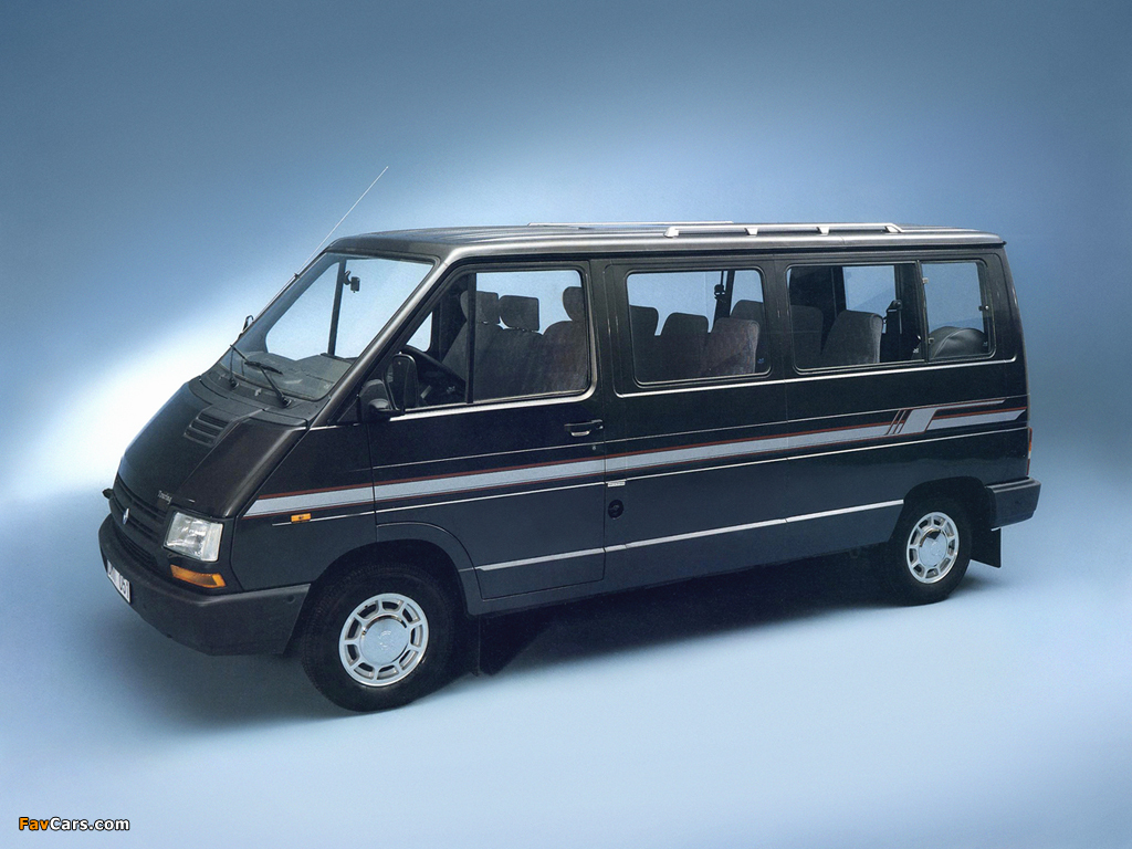 Renault Trafic Touring 1989–2001 wallpapers (1024 x 768)