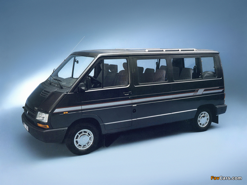 Renault Trafic Touring 1989–2001 wallpapers (800 x 600)
