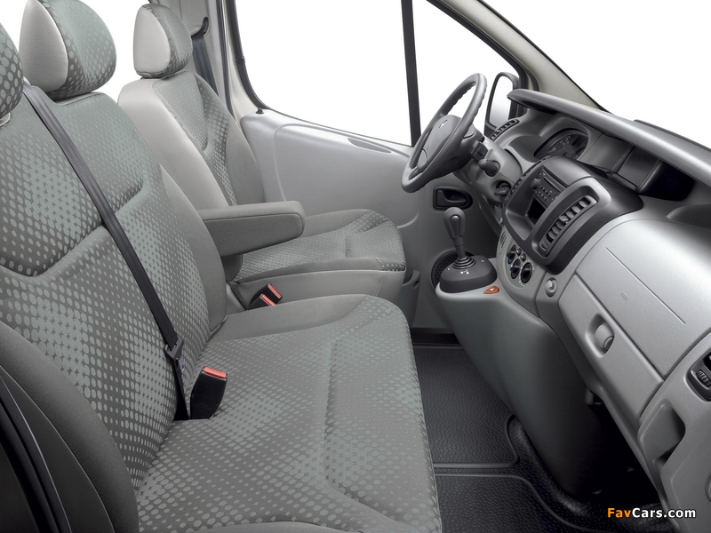 Renault Trafic 2006–10 images (800 x 600)