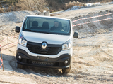 Renault Trafic Van X-Track 2016 images