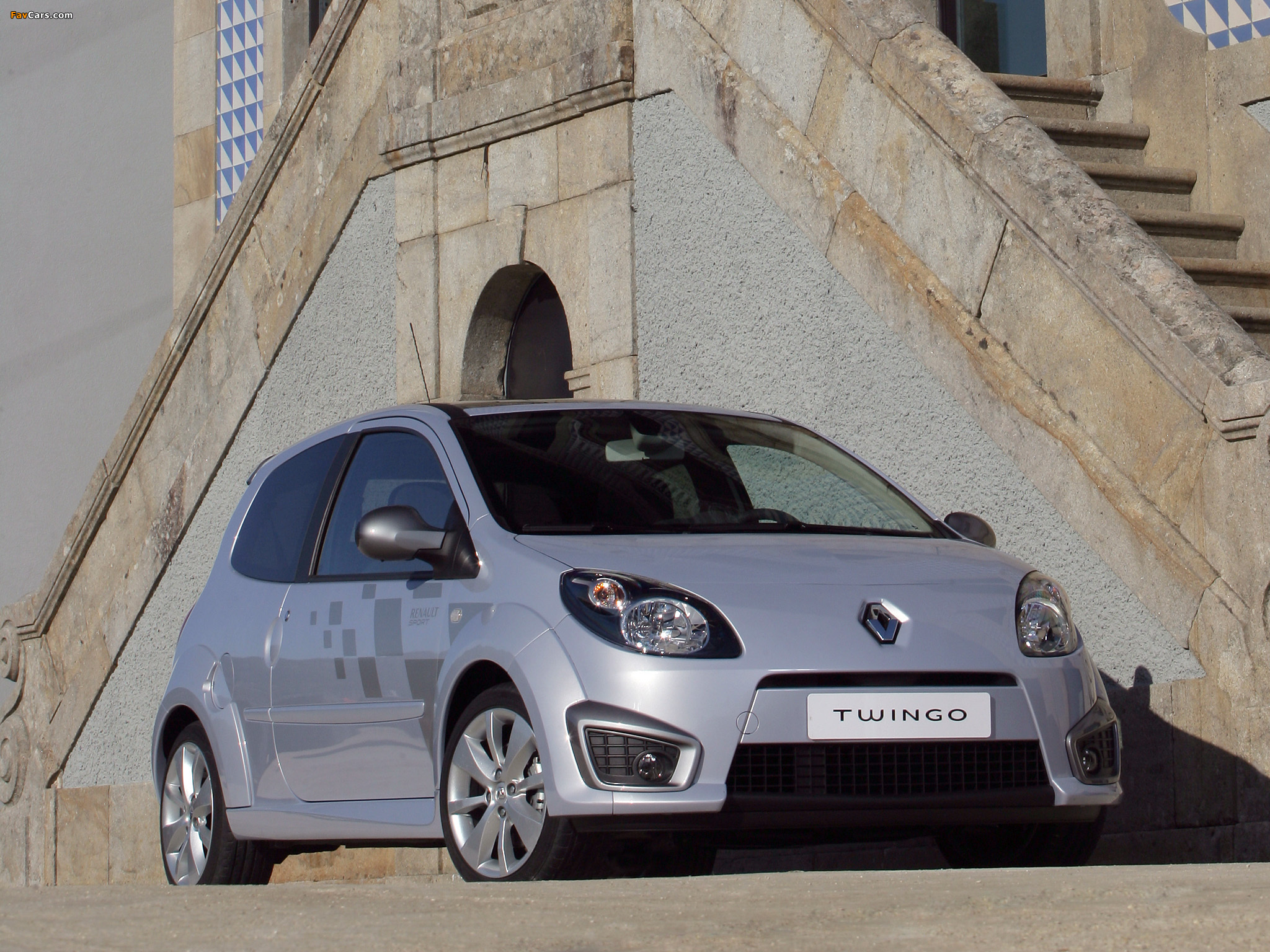 Images of Renault Twingo R.S. 2009–12 (2048 x 1536)