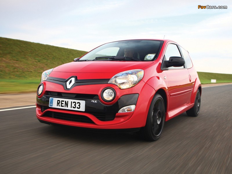 Images of Renault Twingo R.S. 133 UK-spec 2013 (800 x 600)