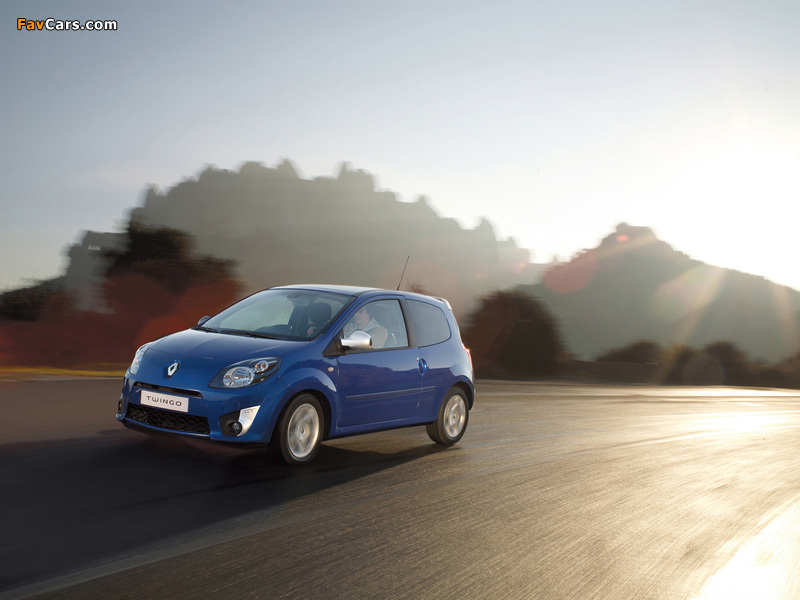 Photos of Renault Twingo GT 2008–12 (800 x 600)