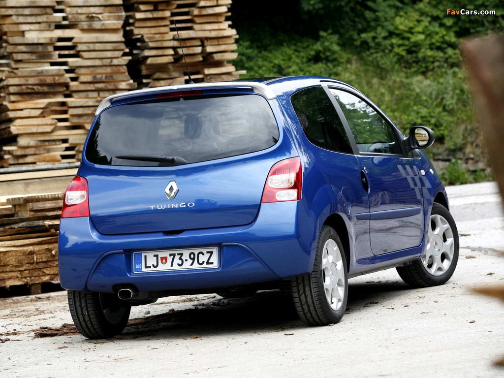 Photos of Renault Twingo GT 2008–12 (1024 x 768)