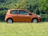 Pictures of Renault Twingo 2007–11