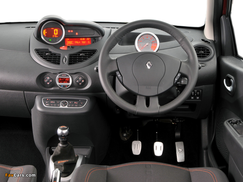 Pictures of Renault Twingo R.S. ZA-spec 2009–12 (800 x 600)