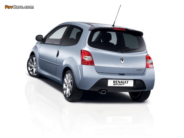 Pictures of Renault Twingo R.S. 2009–12 (640 x 480)