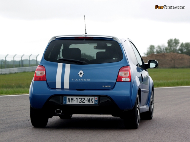 Pictures of Renault Twingo Gordini R.S. 2009–12 (640 x 480)