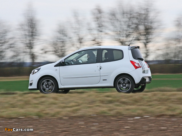 Pictures of Renault Twingo Gordini 2012 (640 x 480)