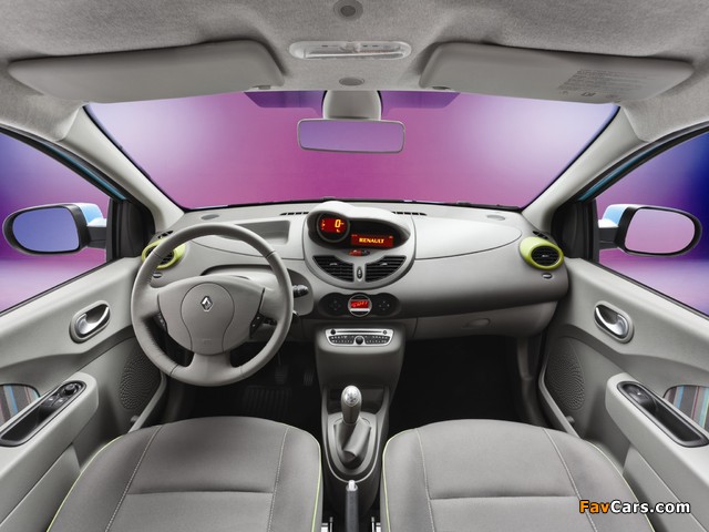 Pictures of Renault Twingo 2012 (640 x 480)