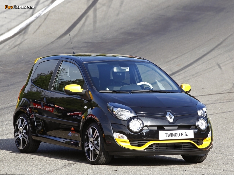 Pictures of Renault Twingo R.S. Red Bull Racing RB7 2012 (800 x 600)