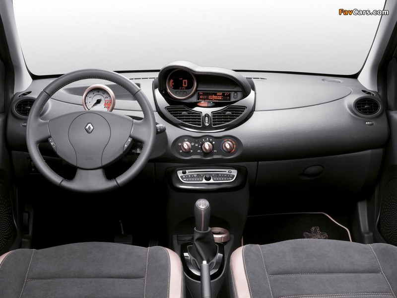 Renault Twingo Miss Sixty 2010 pictures (800 x 600)