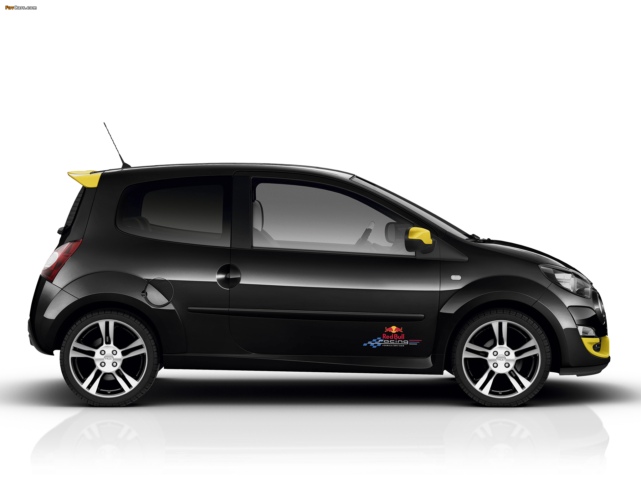 Renault Twingo R.S. Red Bull Racing RB7 2012 images (2048 x 1536)
