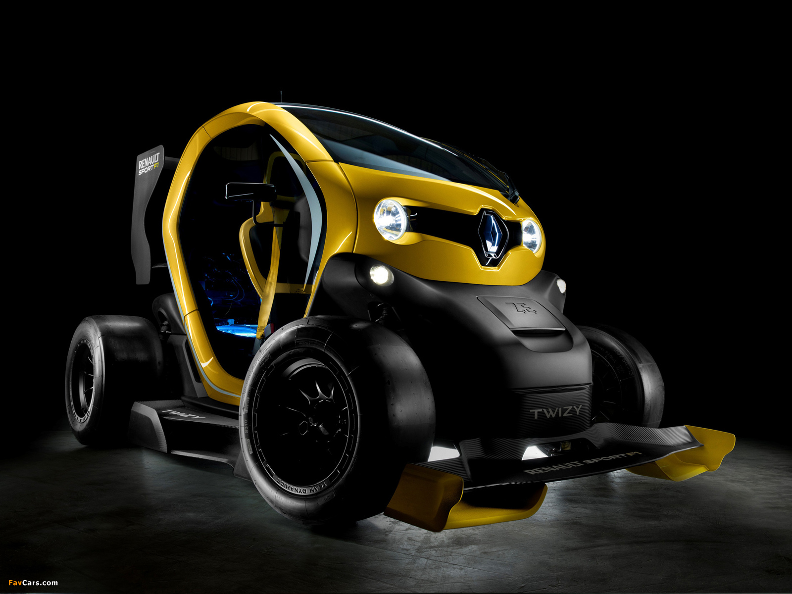 Images of Renault Twizy Z.E. R.S. F1 Concept 2013 (1600 x 1200)