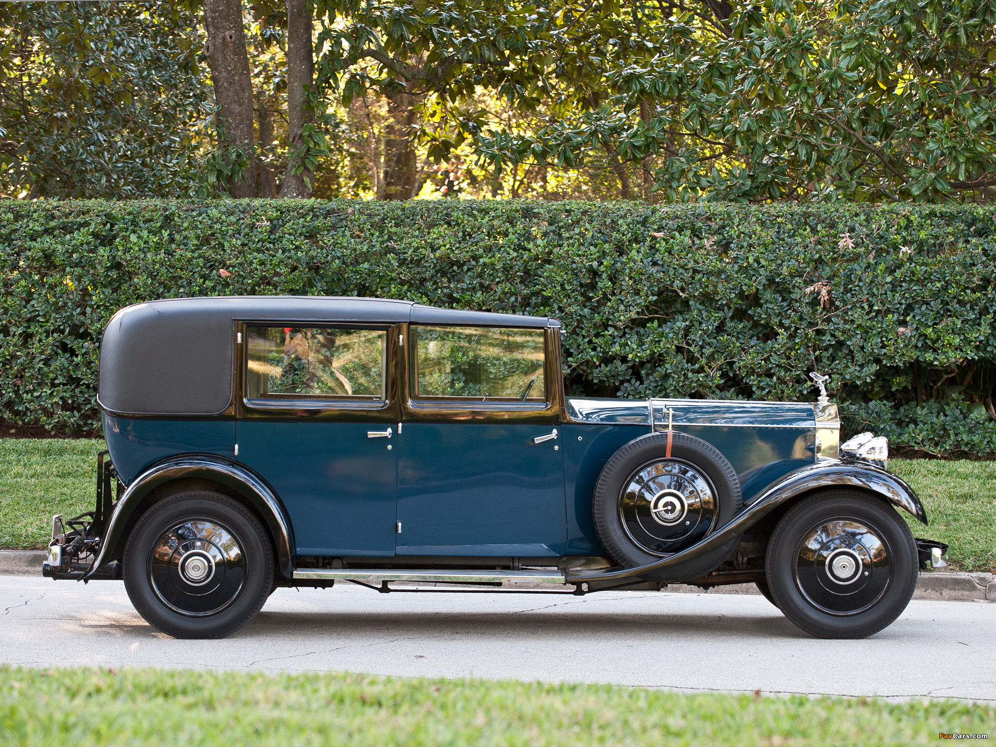 Photos of Rolls-Royce 20/25 HP Sedanca de Ville 1931 (2048 x 1536)