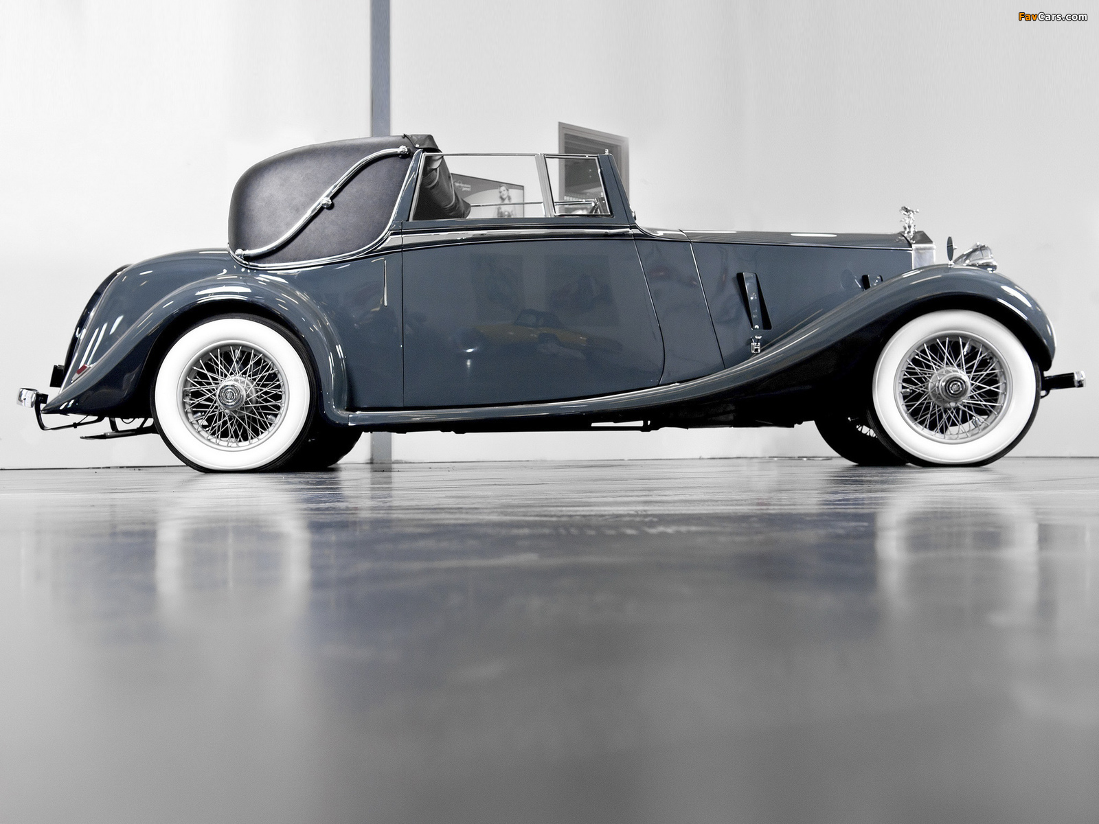 Images of Rolls-Royce 25/30 HP Sedanca Coupe by Hooper 1937 (1600 x 1200)