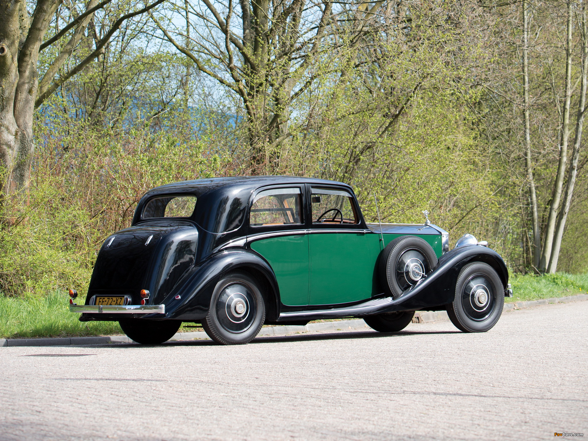 Rolls-Royce 25/30 HP Sports Saloon by James Young 1938 pictures (2048 x 1536)