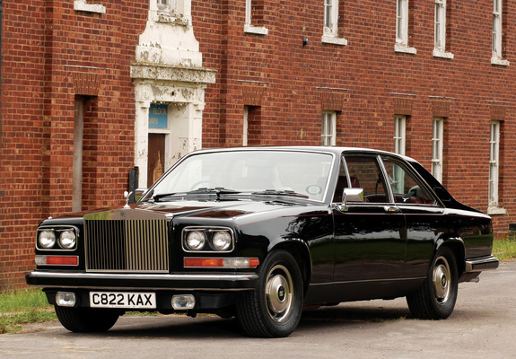 Photos of Rolls-Royce Camargue UK-spec 1975–85