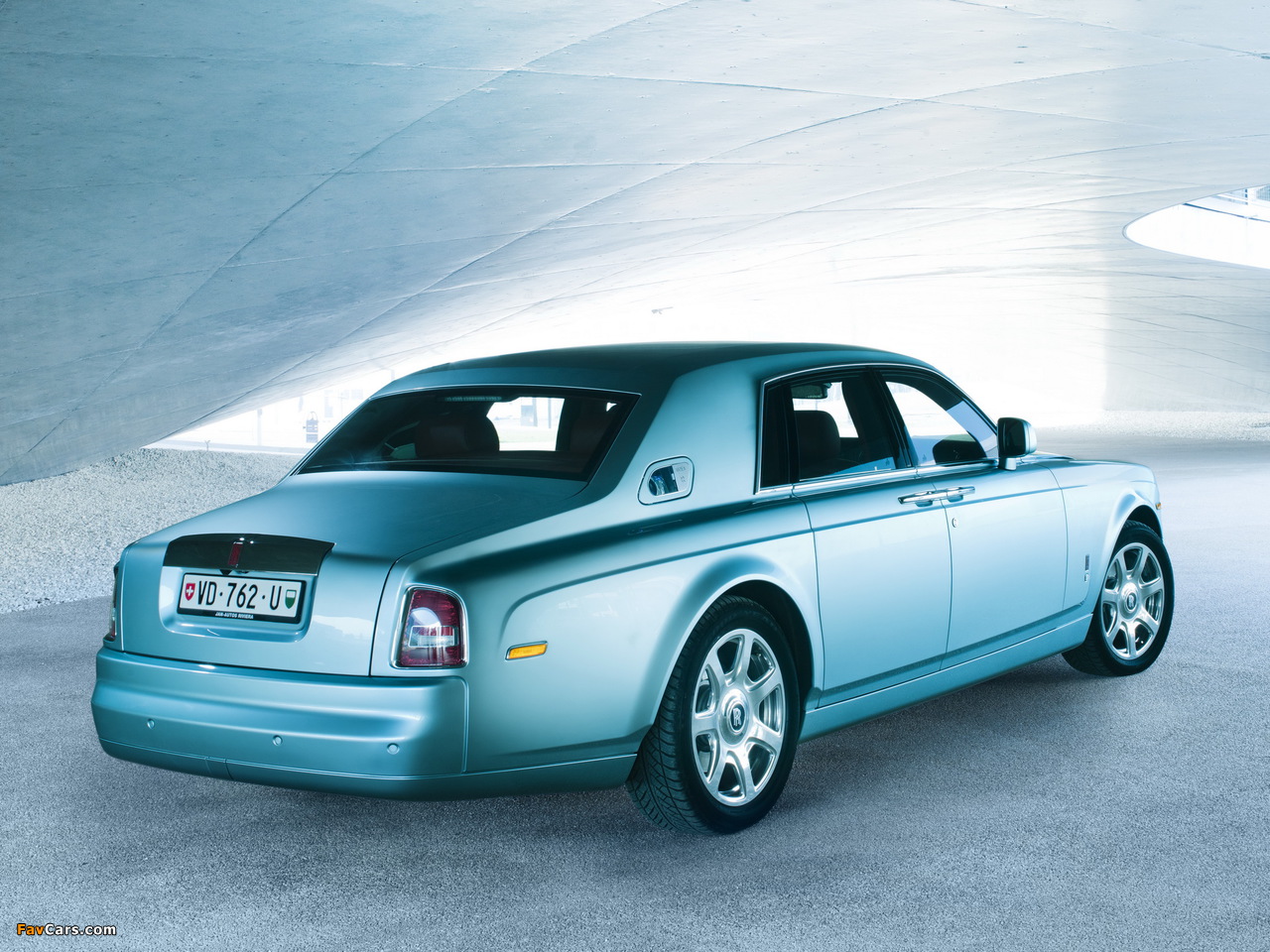 Rolls-Royce 102EX Electric Concept 2011 photos (1280 x 960)