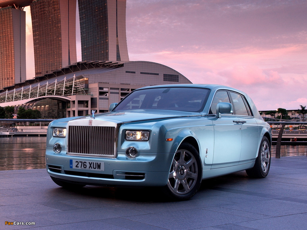Rolls-Royce 102EX Electric Concept 2011 wallpapers (1024 x 768)