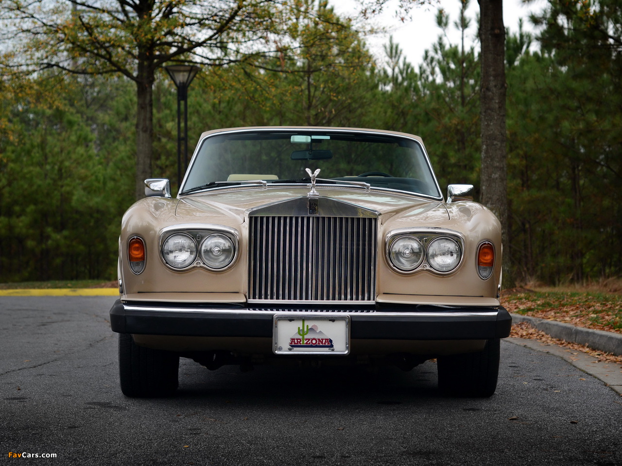 Images of Rolls-Royce Corniche Convertible 1977–87 (1280 x 960)
