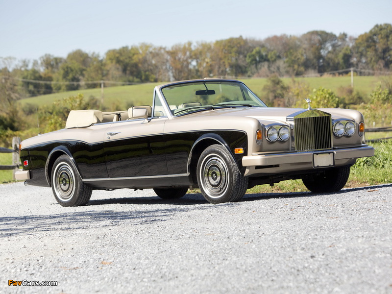 Pictures of Rolls-Royce Corniche II 1986–89 (800 x 600)