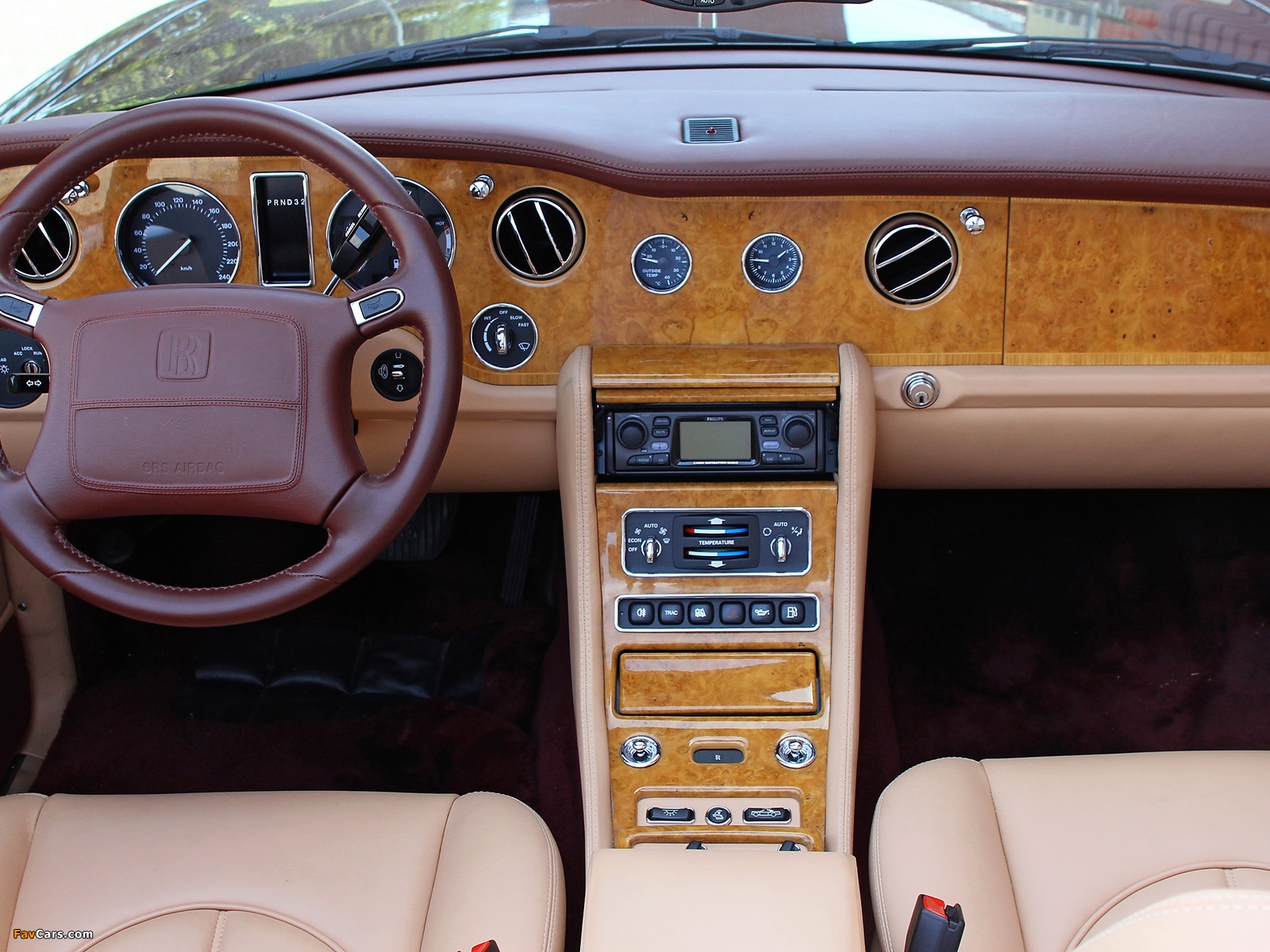 Rolls-Royce Corniche 2000–02 photos (1600 x 1200)