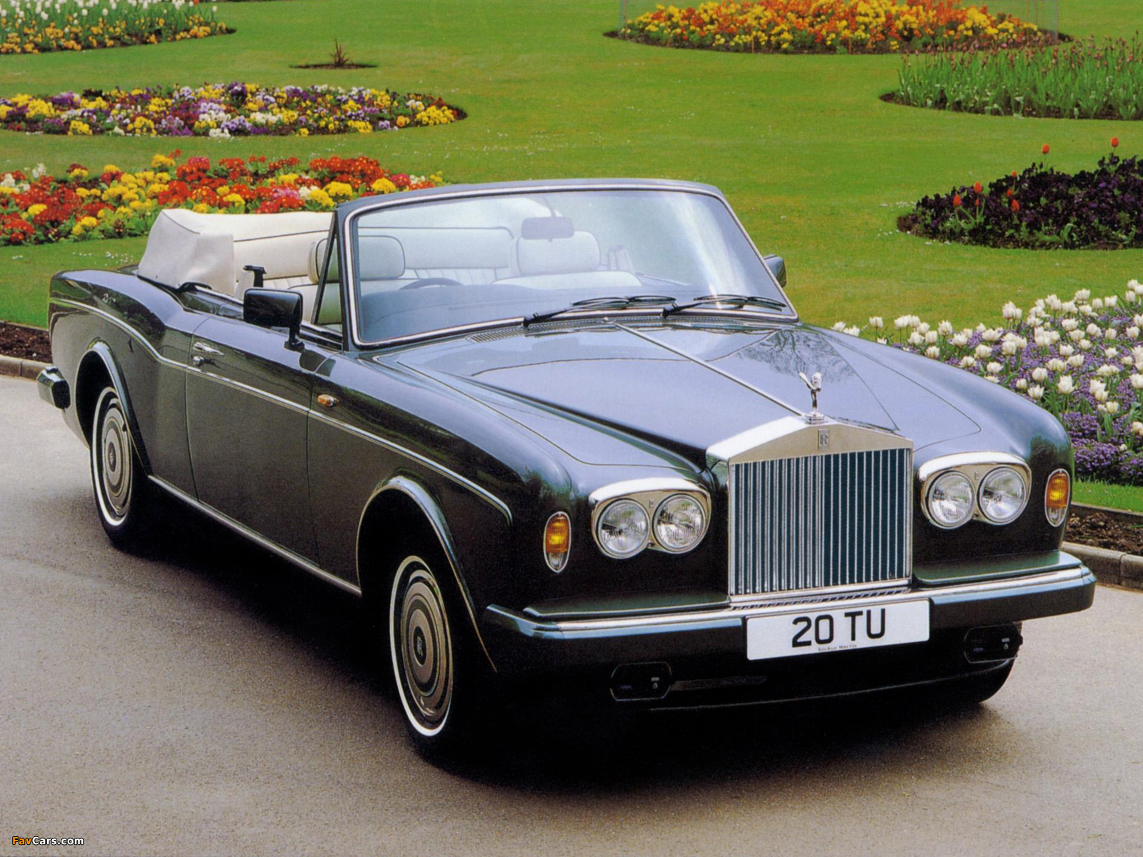 Rolls-Royce Corniche II 1986–89 wallpapers (1600 x 1200)