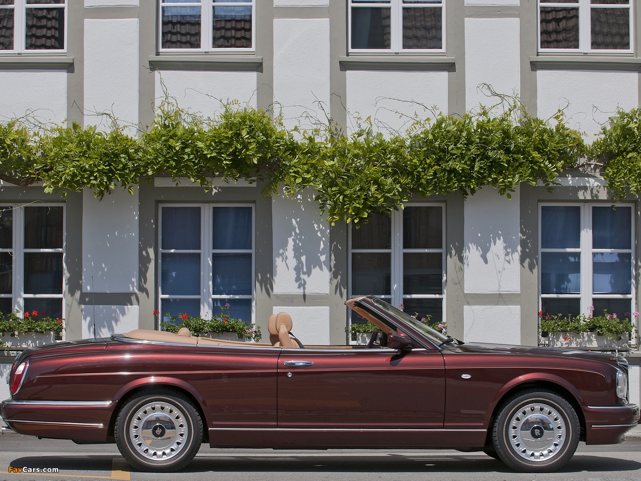 Rolls-Royce Corniche 2000–02 wallpapers (1280 x 960)