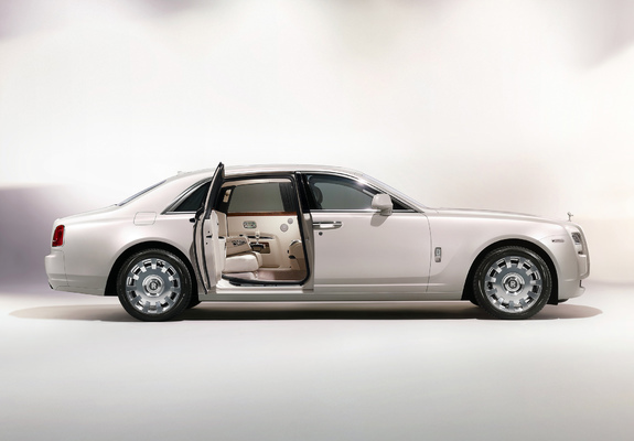 Images of Rolls-Royce Ghost Six Senses Concept 2012