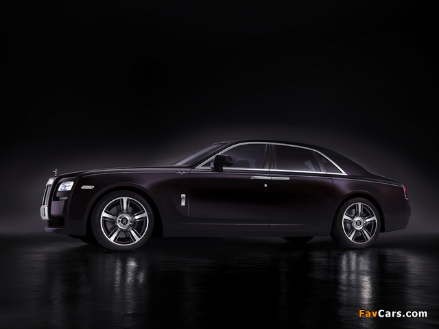 Images of Rolls-Royce Ghost V-Specification 2014 (640 x 480)
