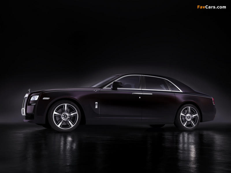Images of Rolls-Royce Ghost V-Specification 2014 (800 x 600)