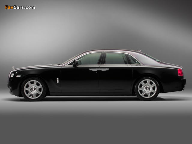 Photos of Rolls-Royce Ghost Two-tone 2012 (640 x 480)