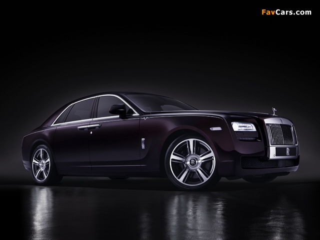 Photos of Rolls-Royce Ghost V-Specification 2014 (640 x 480)