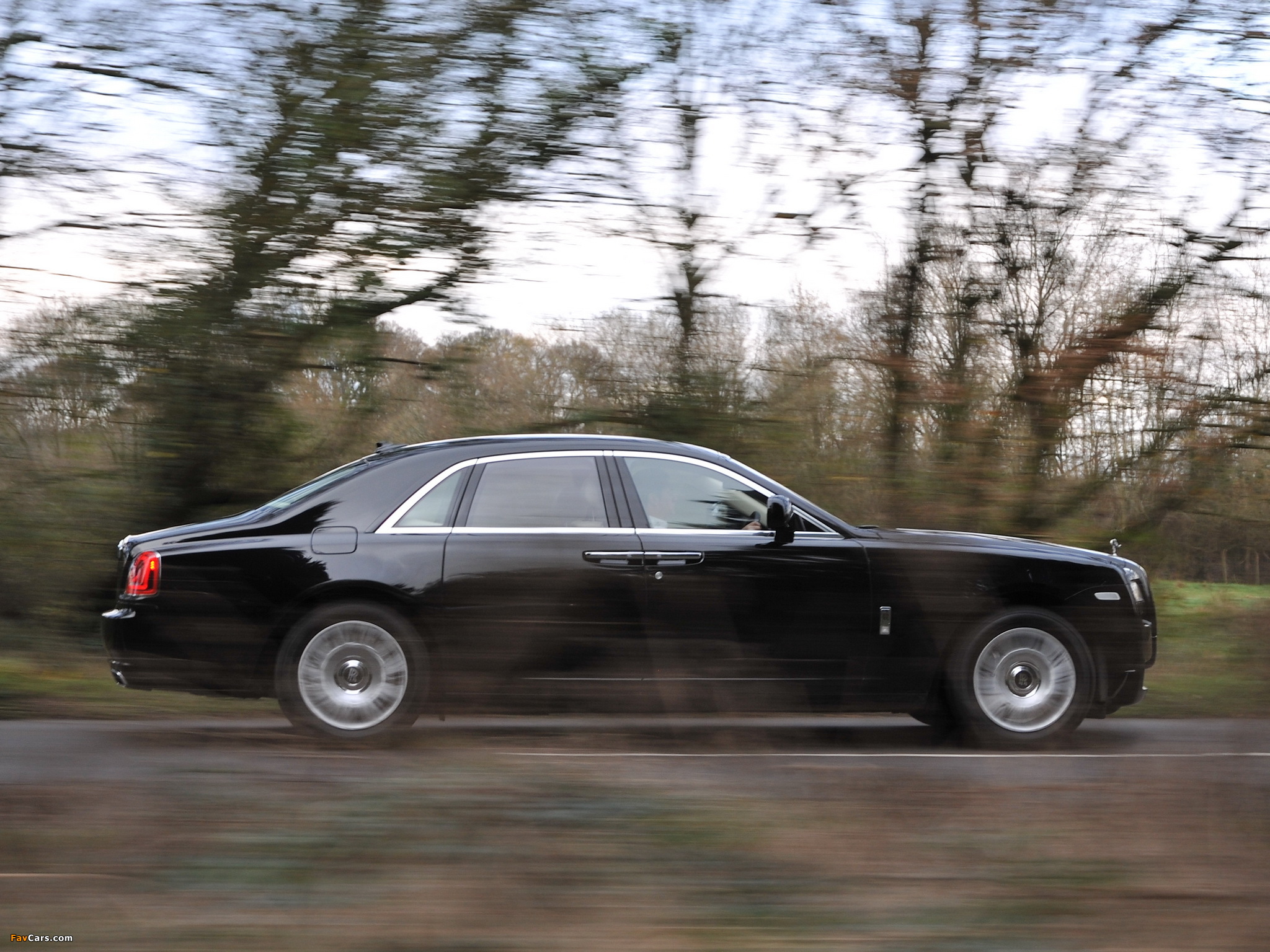 Photos of Rolls-Royce Ghost UK-spec 2009 (2048 x 1536)