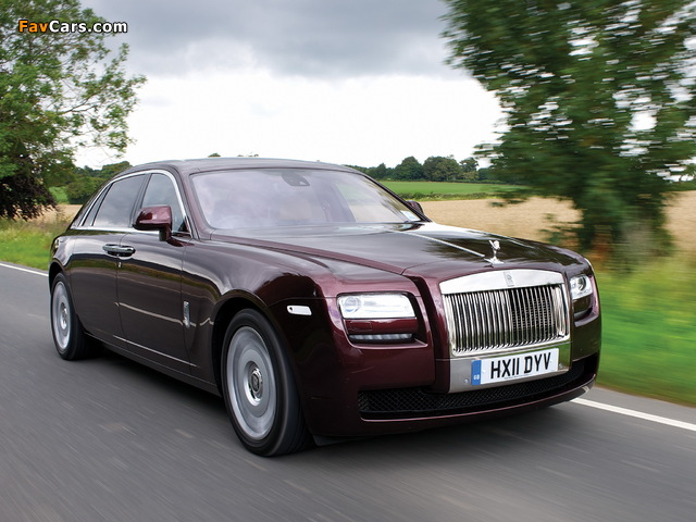 Photos of Rolls-Royce Ghost Extended Wheelbase 2011 (640 x 480)