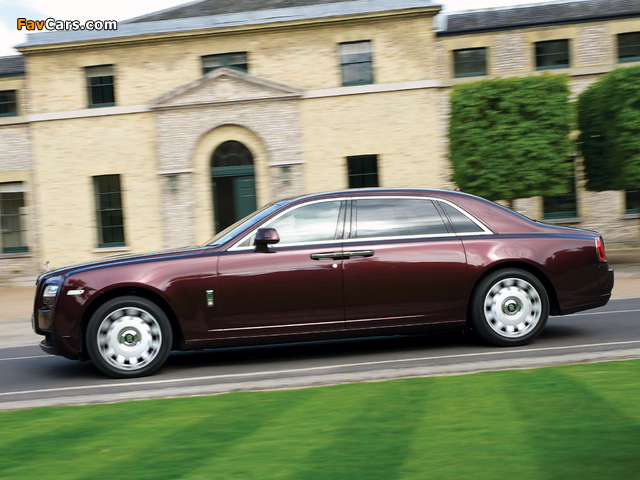 Pictures of Rolls-Royce Ghost Extended Wheelbase 2011 (640 x 480)